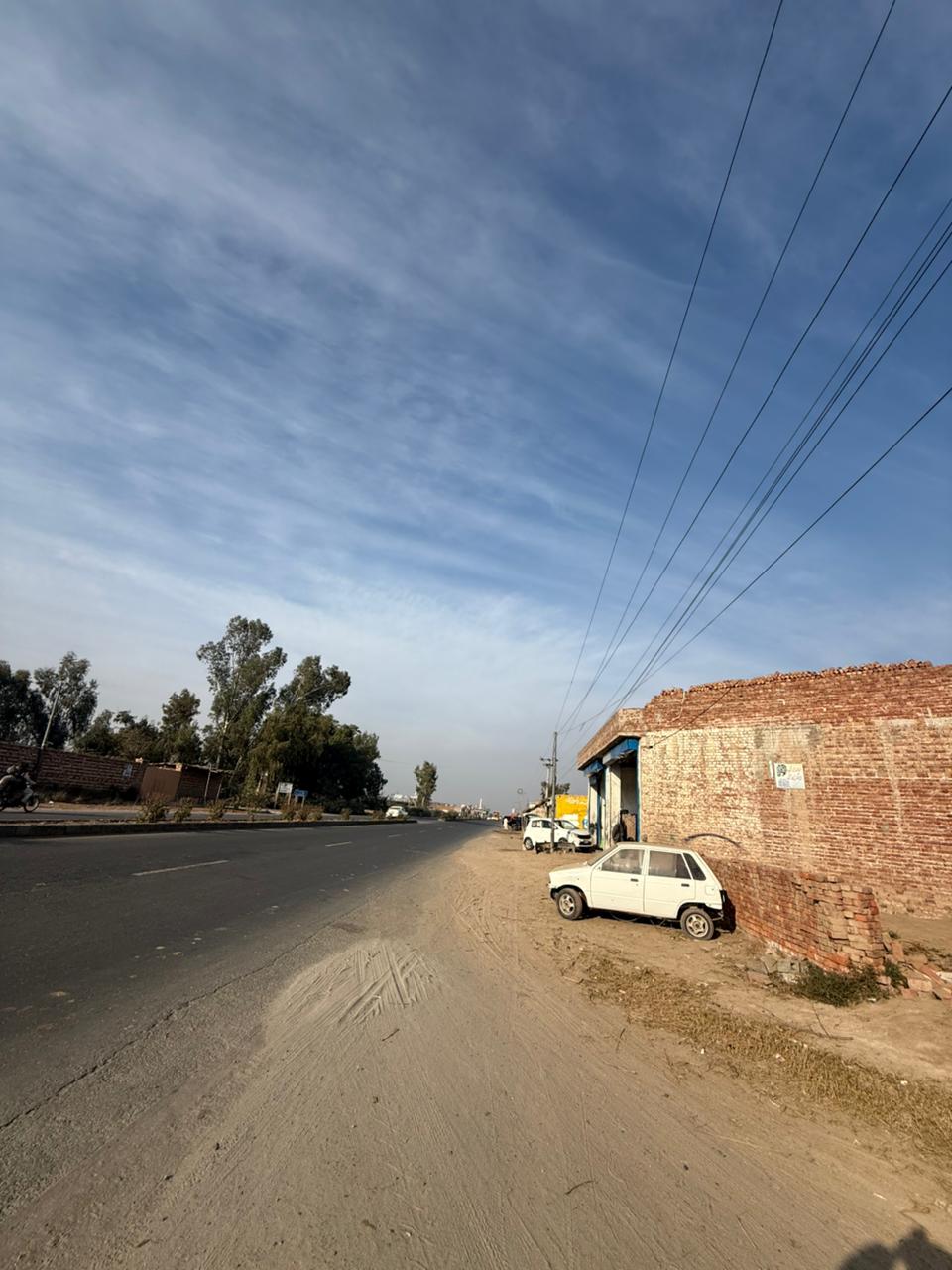 shop main Faisalabad road